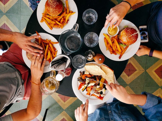 🍕 This bank will pick up your dinner bill